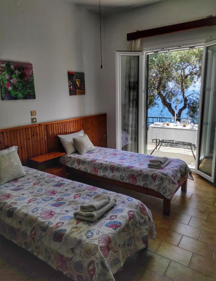Villa Fourtuna Apartment Agios Ioannis Peristerion Exterior foto