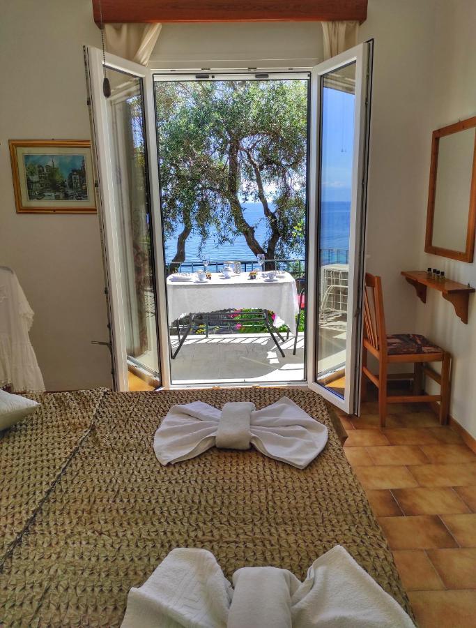 Villa Fourtuna Apartment Agios Ioannis Peristerion Exterior foto