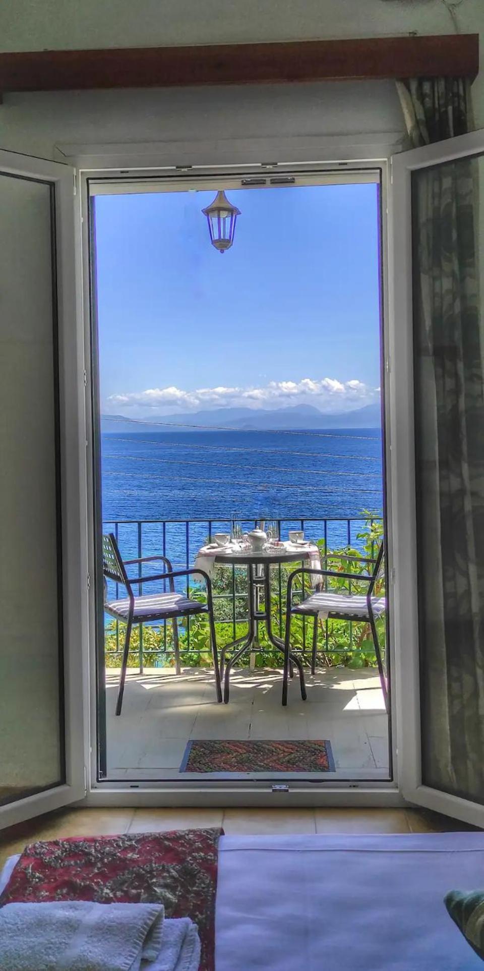 Villa Fourtuna Apartment Agios Ioannis Peristerion Exterior foto
